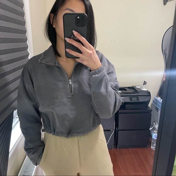 Babaton Sweatshirt XS - Picture 2 of 4